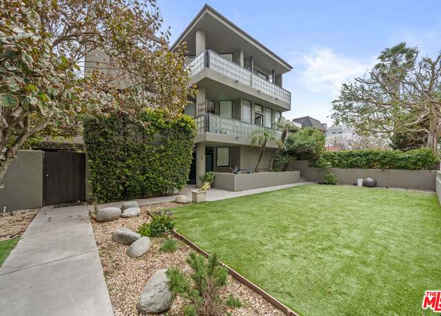Property at 22 28th Pl, Venice, CA 90291, 11 beds, 9 baths