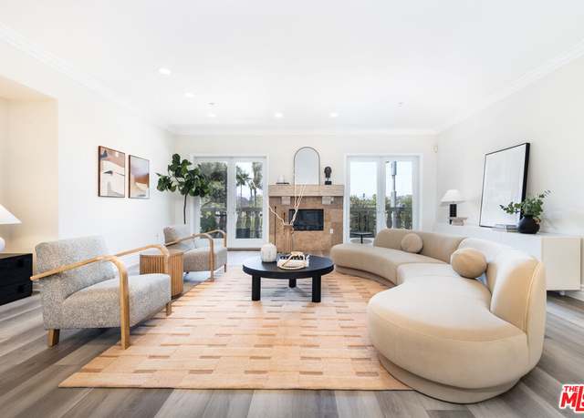 Property at 11440 National Blvd #9, Los Angeles, CA 90064, 2 beds, 3 baths