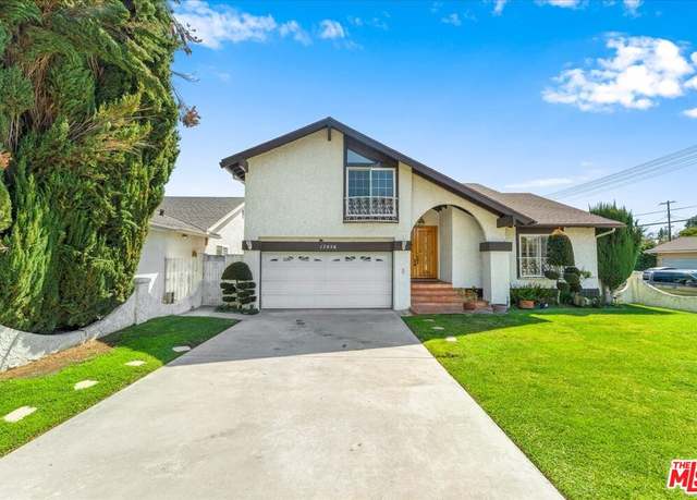 Property at 17456 Hiawatha St, Granada Hills, CA 91344, 4 beds, 3 baths
