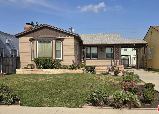 Property at 1231 W 84th Pl, Los Angeles, CA 90044, 3 beds, 1.5 baths