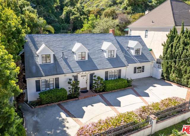 Property at 2427 Benedict Canyon Dr, Beverly Hills, CA 90210, 3 beds, 2 baths