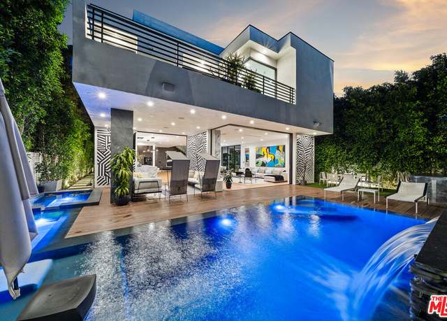 Property at 849 N Spaulding Ave, Los Angeles, CA 90046, 5 beds, 5.5 baths