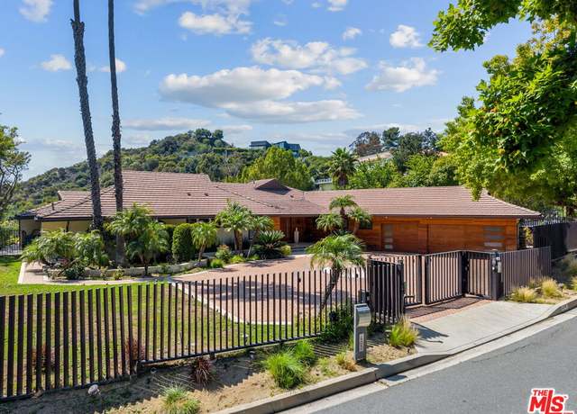 Property at 405 Evelyn Pl, Beverly Hills, CA 90210, 5 beds, 6 baths