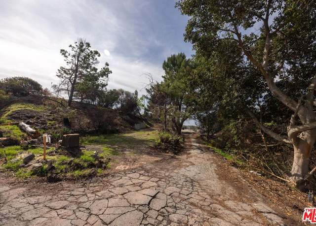 Property at 24524 Piuma Rd, Malibu, CA 90265