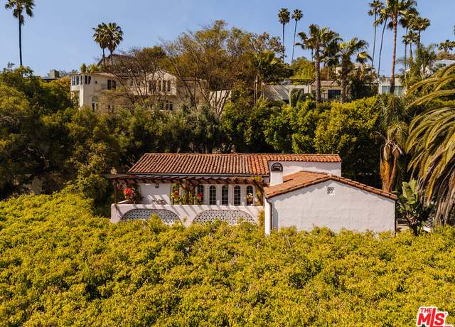 Property at 5163 Franklin Ave, Los Angeles, CA 90027, 3 beds, 3 baths