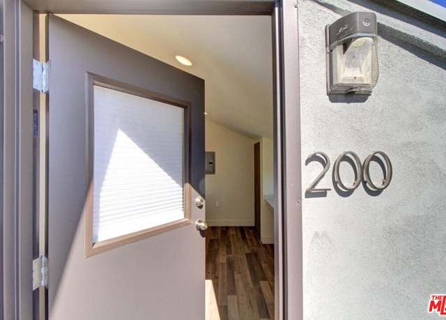 Property at 15328 S San Pedro St, Gardena, CA 90248, 4 beds, 3 baths