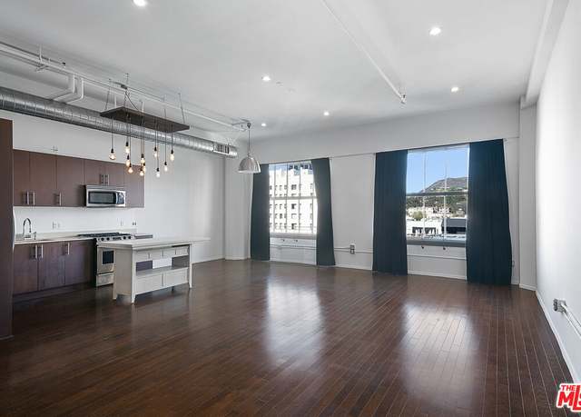 Property at 1645 N Vine St #807, Los Angeles, CA 90028, 1 bed, 1 bath