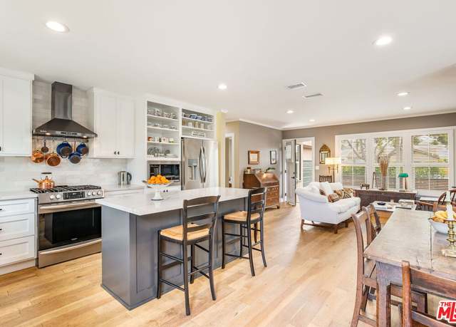 Property at 11521 Segrell Way, Culver City, CA 90230, 3 beds, 2 baths