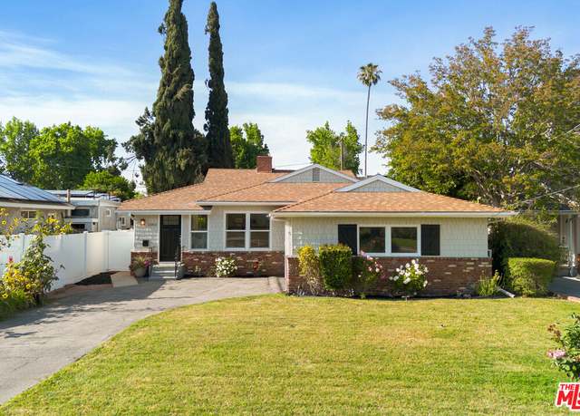 Property at 13411 Erwin St, Valley Glen, CA 91401, 3 beds, 2 baths
