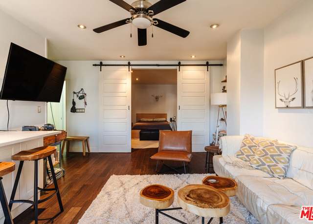 Property at 999 N Doheny Dr #104, West Hollywood, CA 90069, 1 bath