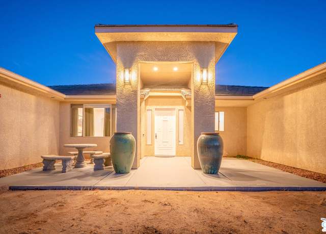 Property at 7514 Sunset Rd, Joshua Tree, CA 92252, 4 beds, 2.5 baths