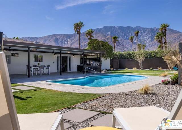 Property at 372 E Molino Rd, Palm Springs, CA 92262, 3 beds, 2 baths