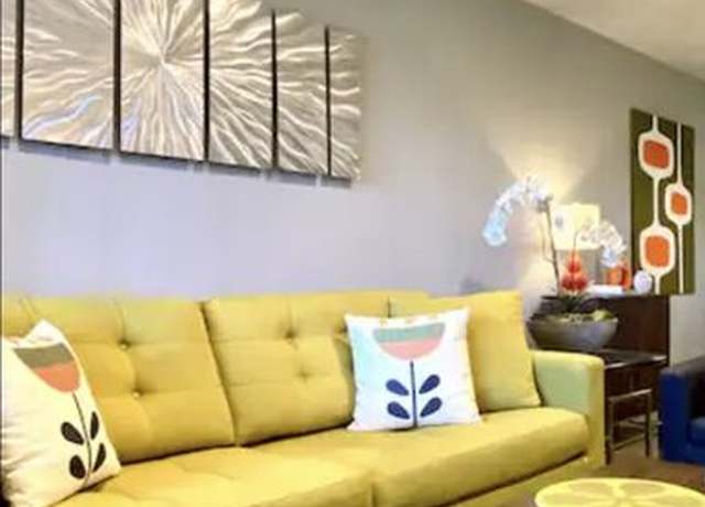 Property at 751 N Los Felices Cir #206, Palm Springs, CA 92262, 1 bed, 1 bath