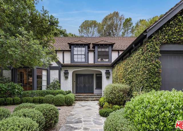 Property at 13176 Boca De Canon Ln, Los Angeles, CA 90049, 4 beds, 4.5 baths