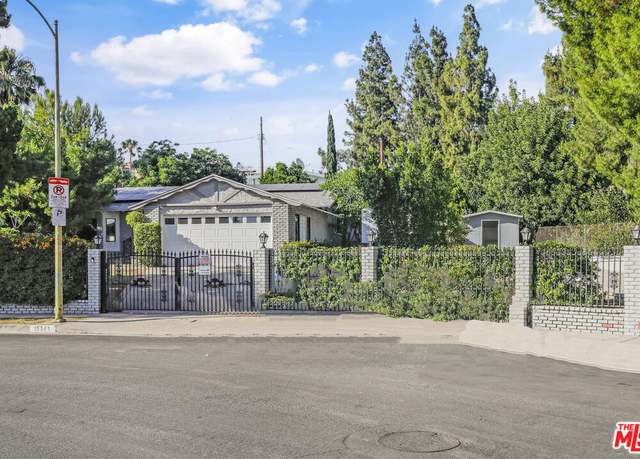 Property at 15541 Harvest St, Granada Hills, CA 91344, 3 beds, 2 baths