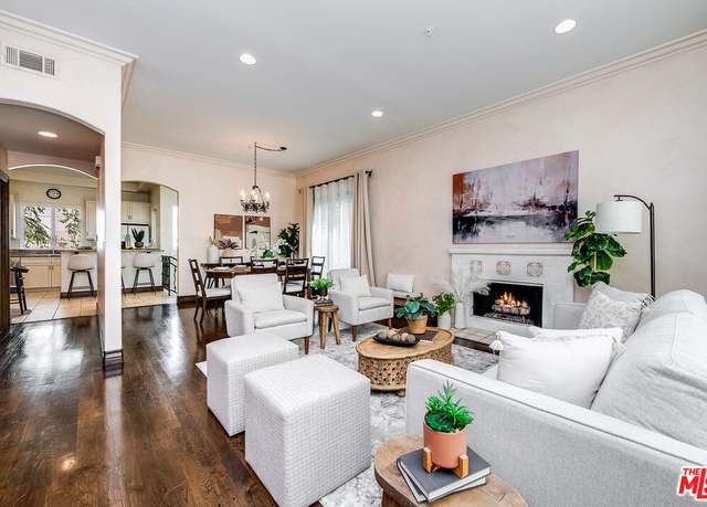 Property at 4125 W Hood Ave #103, Burbank, CA 91505, 3 beds, 3 baths
