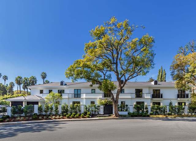 Property at 927 N Whittier Dr, Beverly Hills, CA 90210, 9 beds, 10 baths