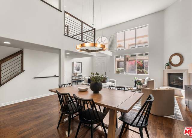 Property at 7401 S Sepulveda Blvd #124, Los Angeles, CA 90045, 3 beds, 3.5 baths