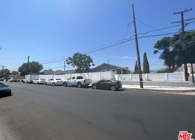 Property at 7803 Clybourn Ave, Sun Valley, CA 91352, 4 beds, 2 baths