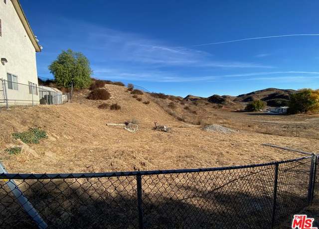 Property at 0 Trevyelon St, Val Verde, CA 91384
