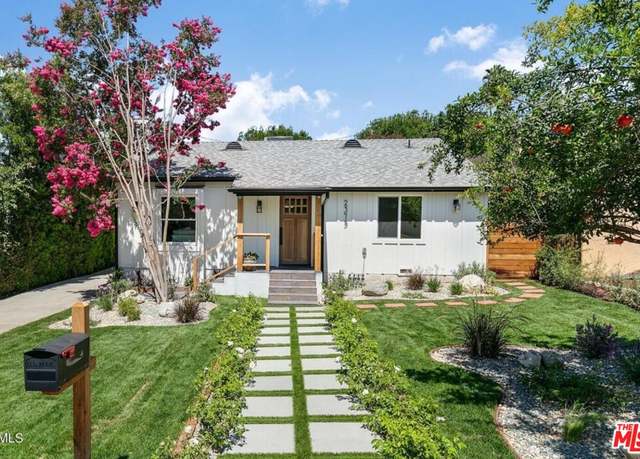 Property at 2375 Catherine Rd, Altadena, CA 91001, 3 beds, 2 baths