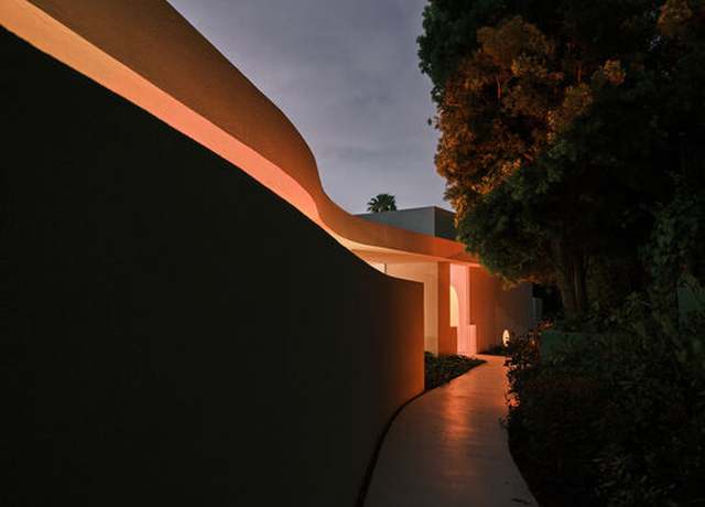 Property at 510 Arkell Dr, Beverly Hills, CA 90210, 4 beds, 5 baths