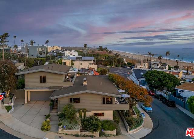 Property at 236 Redlands St, Playa Del Rey, CA 90293, 3 beds, 2.5 baths
