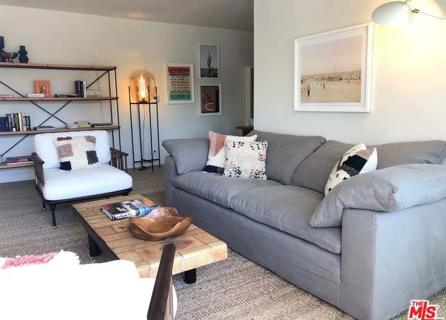 Property at 22357 Pacific Coast Hwy, Malibu, CA 90265, 6 beds, 6 baths
