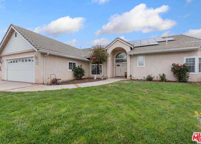 Property at 363 E Bonita Dr, Simi Valley, CA 93065, 3 beds, 3 baths