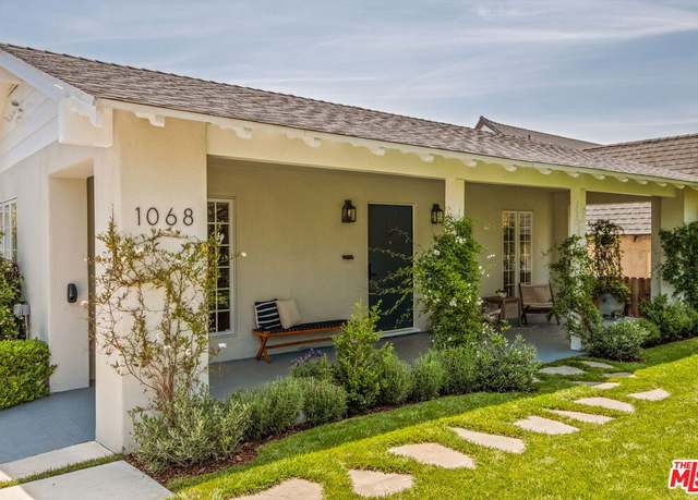Property at 1068 Queen Anne Pl, Los Angeles, CA 90019, 4 beds, 3 baths
