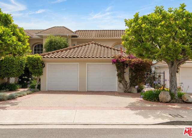 Property at 2282 Canyonback Rd, Los Angeles, CA 90049, 4 beds, 4.5 baths