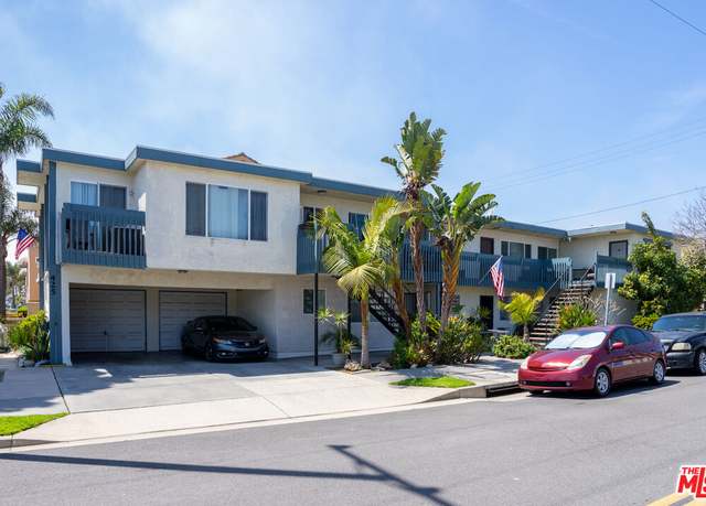 Property at 425 13th St, Huntington Beach, CA 92648, 8 beds, 6 baths