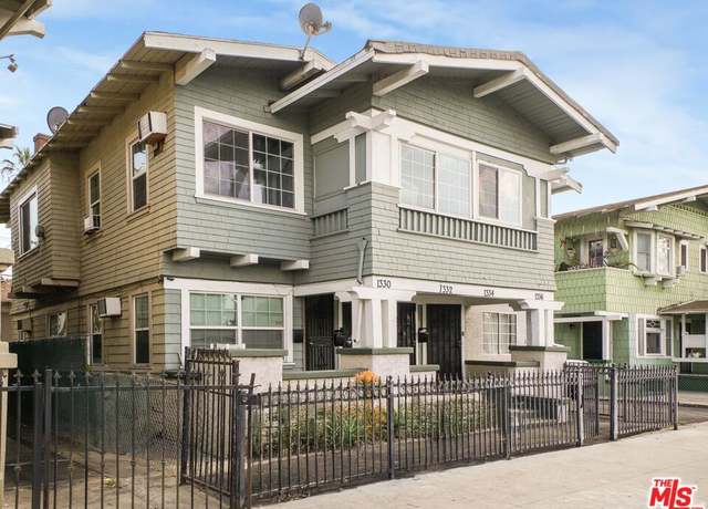 Property at 1330 S Catalina St, Los Angeles, CA 90006, 11 beds, 9 baths