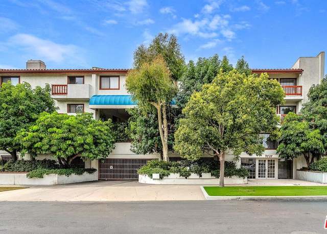 Property at 9737 Charnock Ave #4, Los Angeles, CA 90034, 2 beds, 2 baths