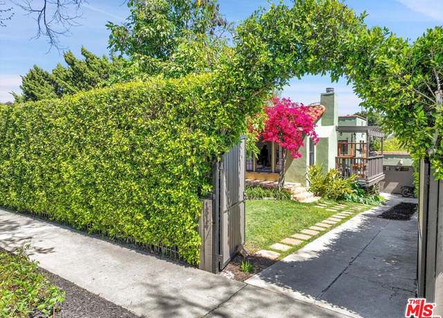 Property at 1514 S Spaulding Ave, Los Angeles, CA 90019, 2 beds, 2 baths