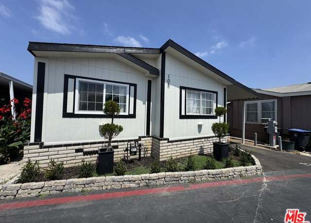 Property at 105 Prince Ln, Santa Ana, CA 92704, 3 beds, 2 baths