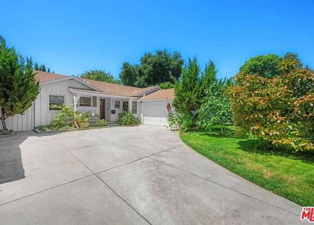 Property at 6827 Bianca Ave, Lake Balboa, CA 91406, 4 beds, 2 baths