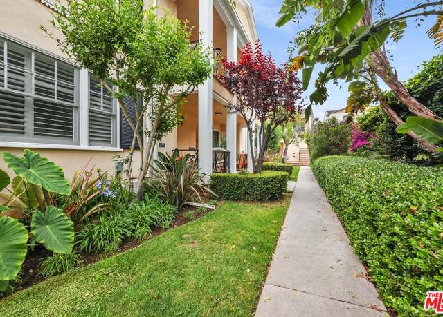 Property at 817 6th St Unit F, Santa Monica, CA 90403, 2 beds, 1.5 baths