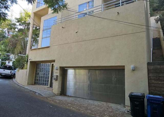 Property at 8613 Franklin Ave, Los Angeles, CA 90069, 3 beds, 2.5 baths