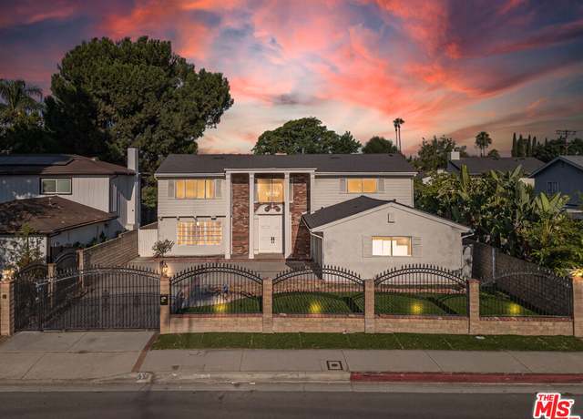 Property at 6257 Lindley Ave, Tarzana, CA 91335, 3 beds, 3 baths