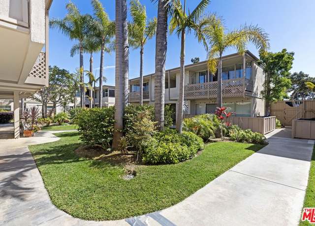 Property at 1800 Westcliff Dr, Newport Beach, CA 92660, 30 beds, 22 baths