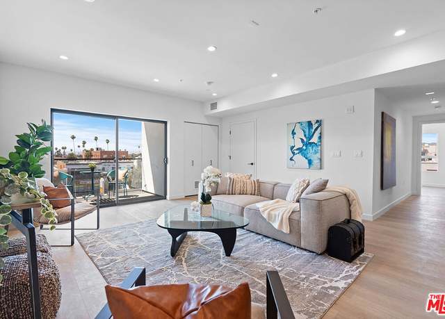 Property at 321 S Oxford Ave #301, Los Angeles, CA 90010, 3 beds, 3 baths
