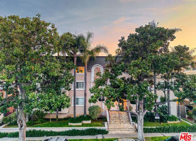 Property at 1228 14th St #103, Santa Monica, CA 90404, 3 beds, 2 baths