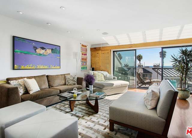 Property at 37 Sea Colony Dr, Santa Monica, CA 90405, 2 beds, 2.5 baths
