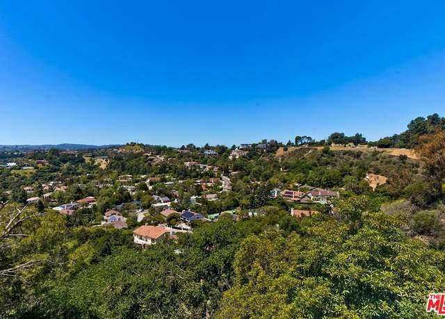 Property at 13490 Firth Dr, Beverly Hills, CA 90210, 3 beds, 3 baths
