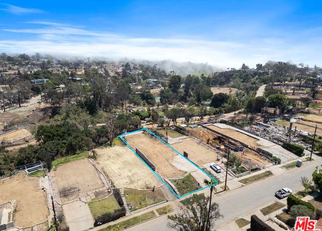 Property at 640 N Las Casas Ave, Pacific Palisades, CA 90272