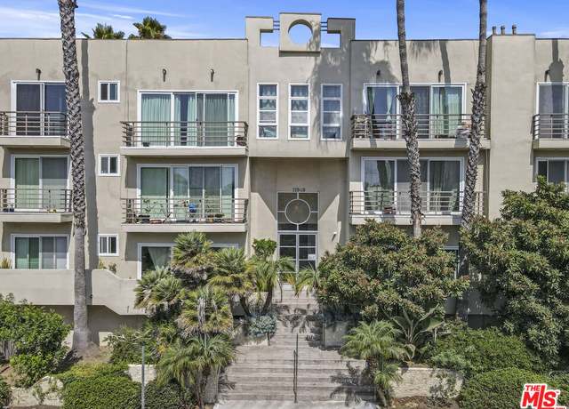 Property at 11949 Goshen Ave #103, Los Angeles, CA 90049, 2 beds, 2.5 baths