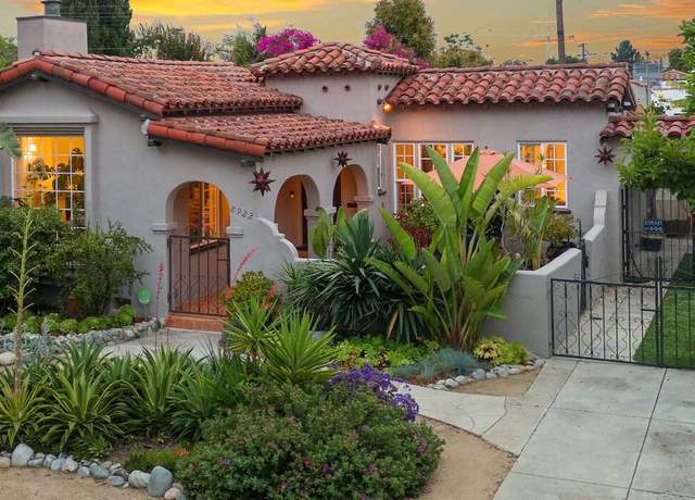 Property at 8922 W 25th St, Los Angeles, CA 90034, 2 beds, 1.5 baths