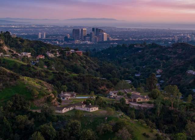 Property at 9501 Gloaming Dr, Beverly Hills, CA 90210, 6 beds, 6 baths