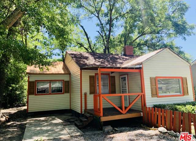 Property at 1303 Greenwood, Other, AL 36605, 2 beds, 1 bath